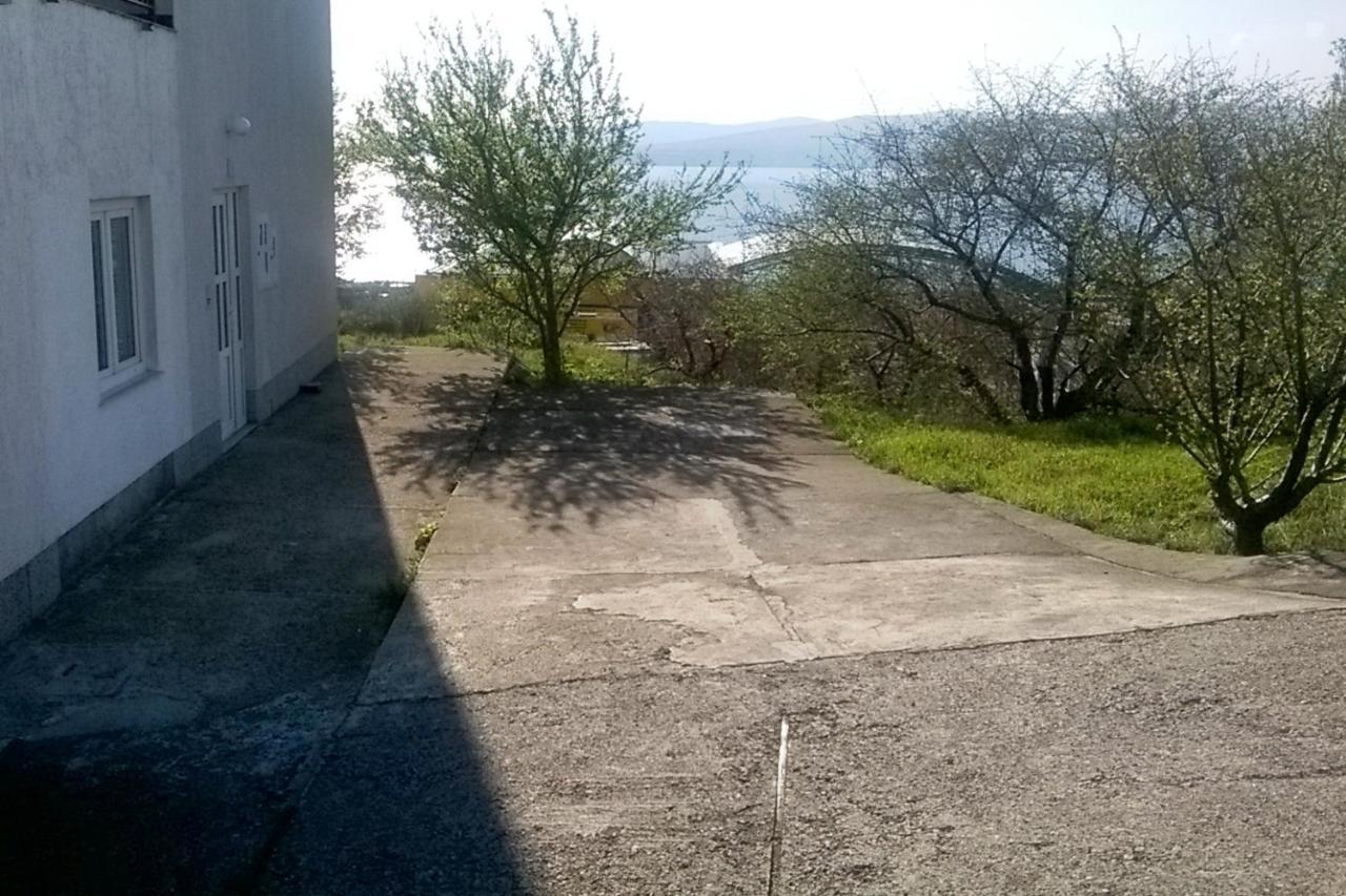Apartments With A Parking Space Senj - 11520 Exterior photo