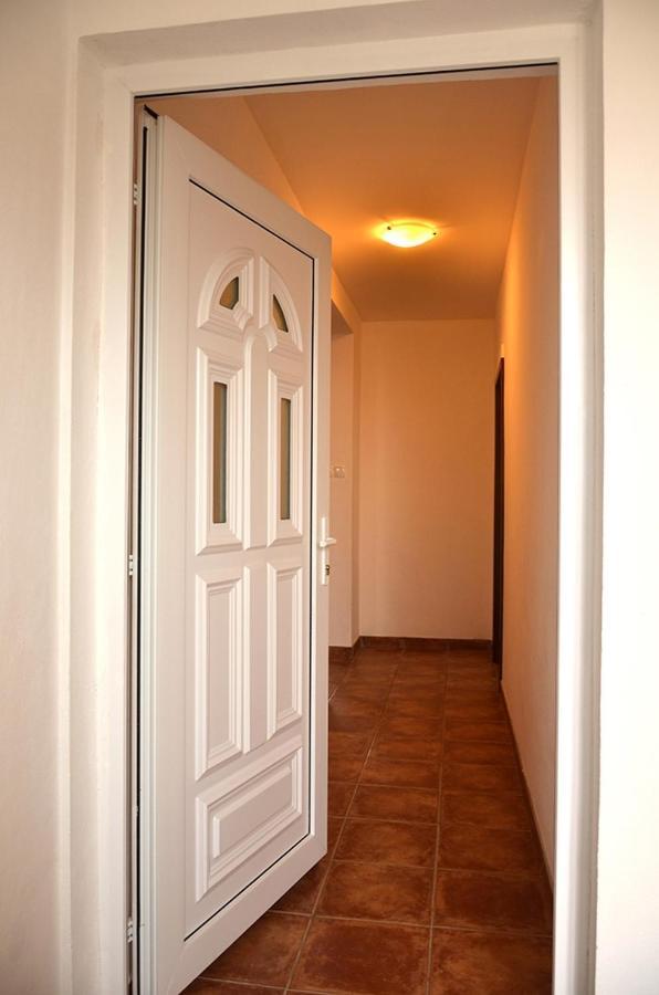 Apartments With A Parking Space Senj - 11520 Exterior photo